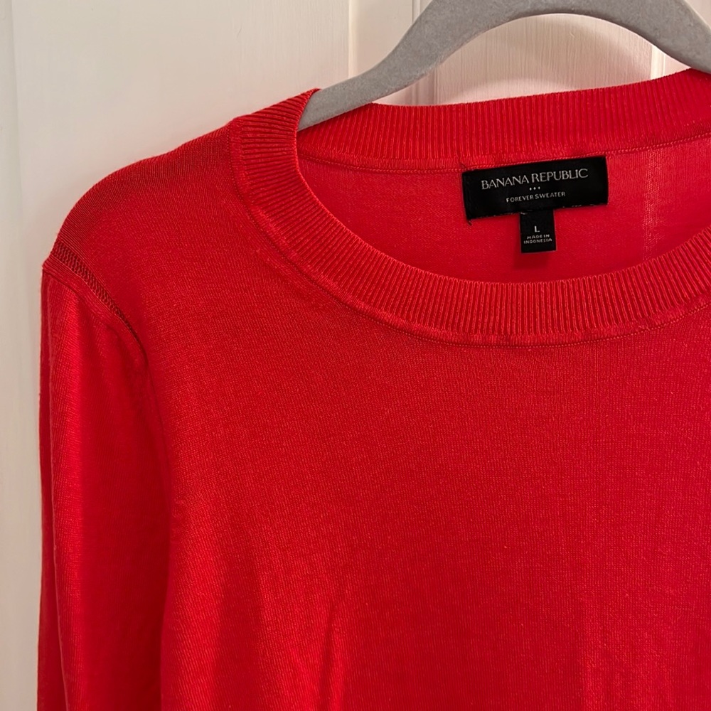Large light weight perfect summer sweater - banana republic
